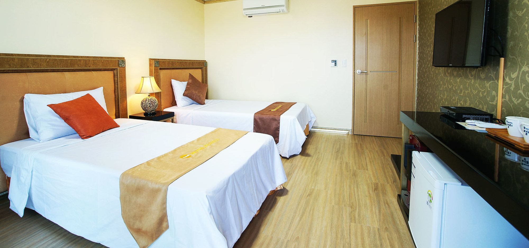 Pearly Hotel Jeju Buitenkant foto